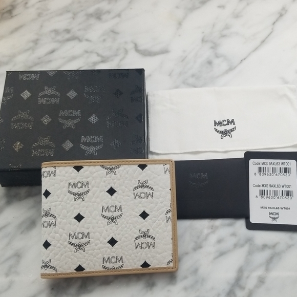 MCM Other - NWT MCM wallet